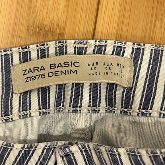 Zara Striped Jeans - Picture 2 of 6